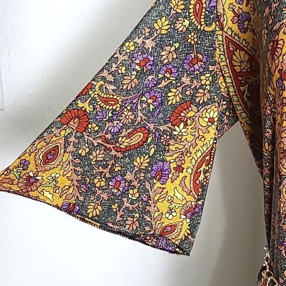 Mlle Gabrielle Colorful Paisley Sheath Dress with Gold Chain Belt, Size Medium - Picture 4 of 11